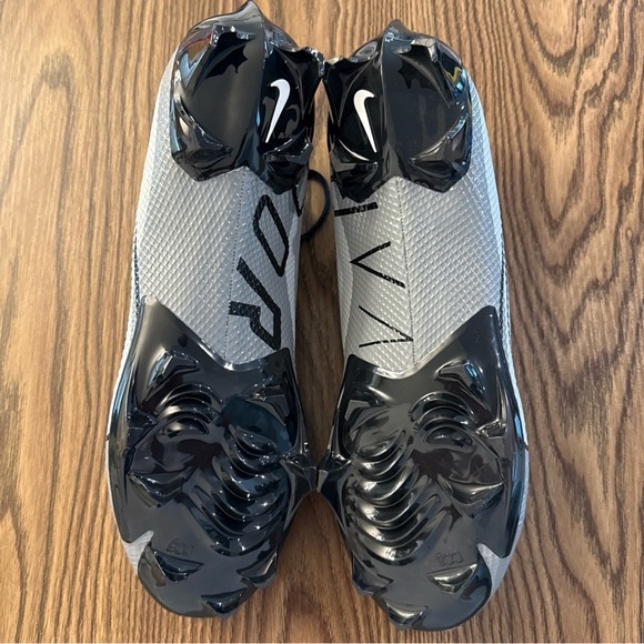 Size 10.5 Nike Vapor Edge Speed 360 Football Cleats White Photon Dust DQ5110-100 - Picture 6 of 7